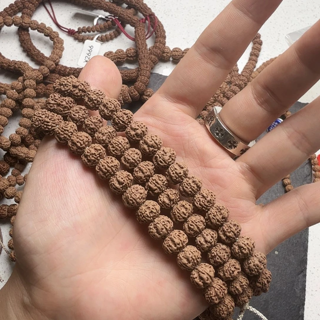 随***飘金刚菩提手串细纹梅花 108