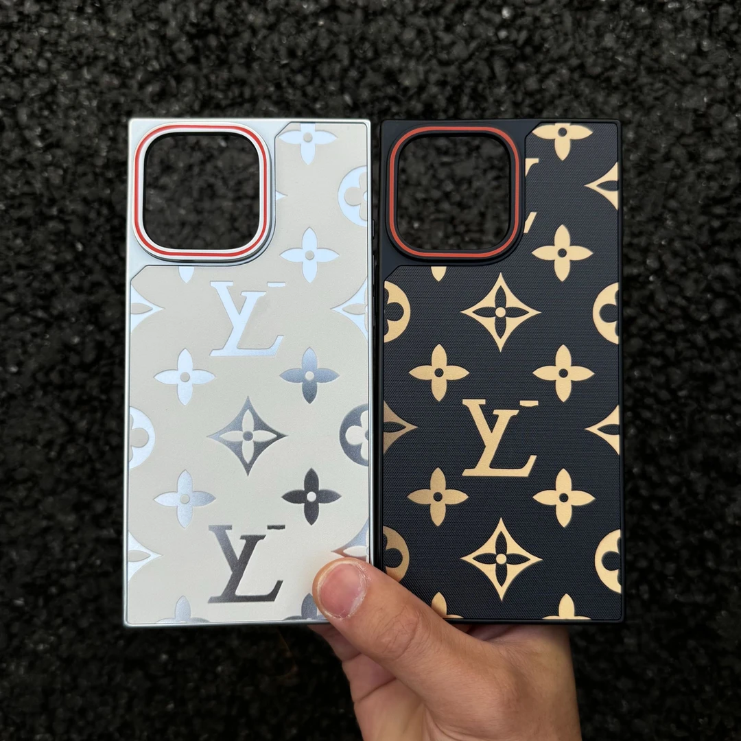 欧美潮牌适用苹果16全包15ProMax磨砂14方形iPhone13磁吸手机壳