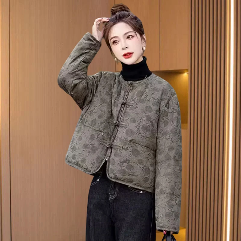 年轻漂亮新中式短羽绒服女冬季新款圆领今年流行小香风减龄洋气质