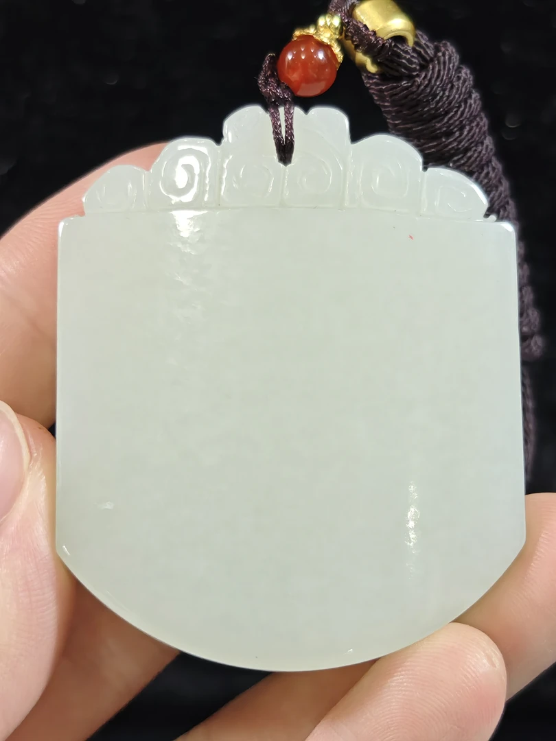 旧藏天然和田玉无事牌挂件配饰吊坠55克55*45*8mm