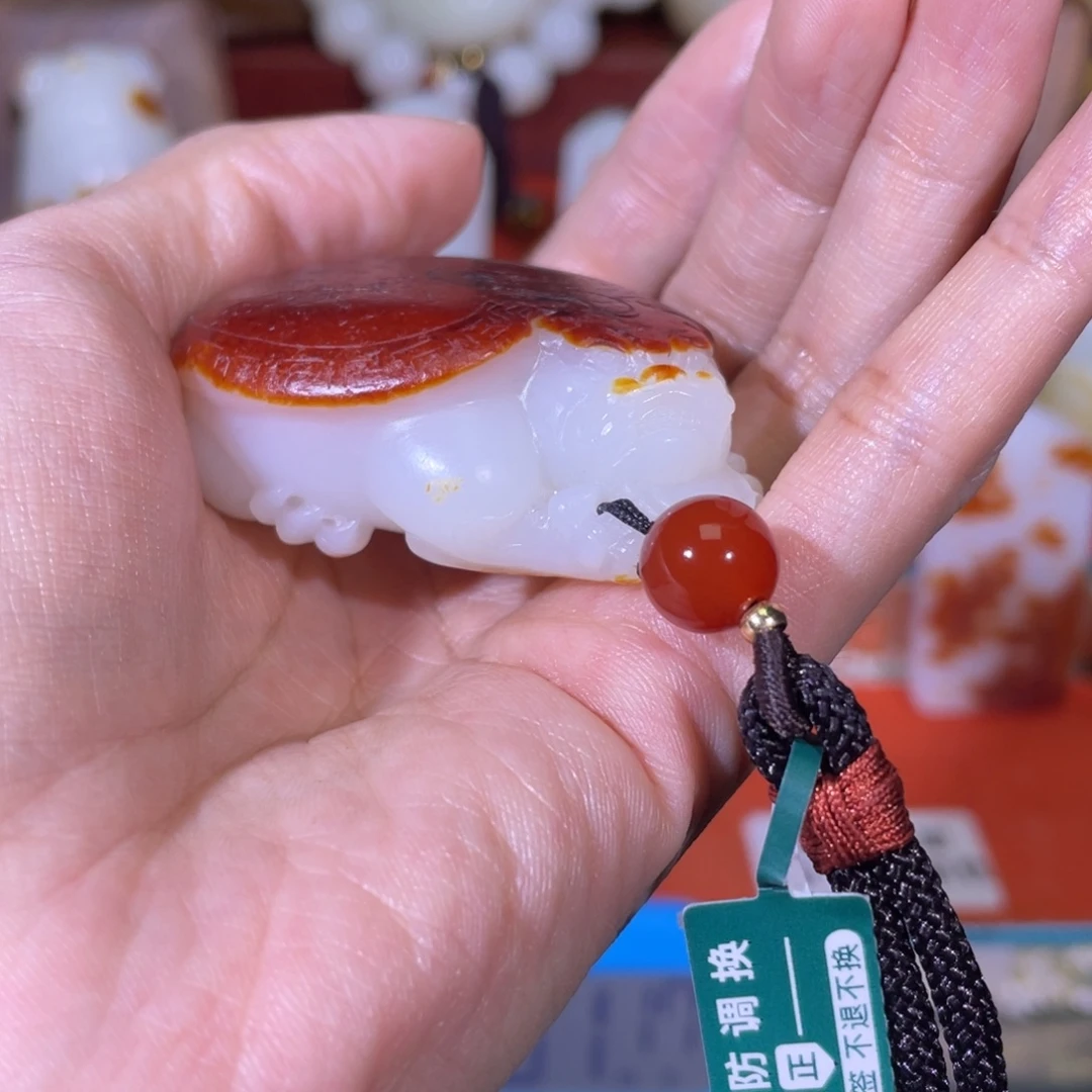 随***。和田玉未镶嵌挂件