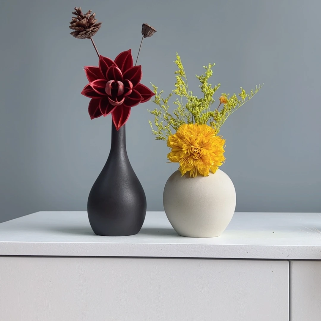 摆件陶瓷小花瓶摆件含花总高约20-30cm