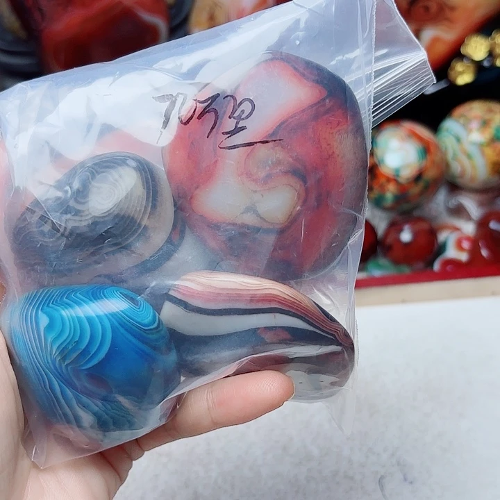 九***里玛瑙/玉髓未镶嵌珠宝半成品
