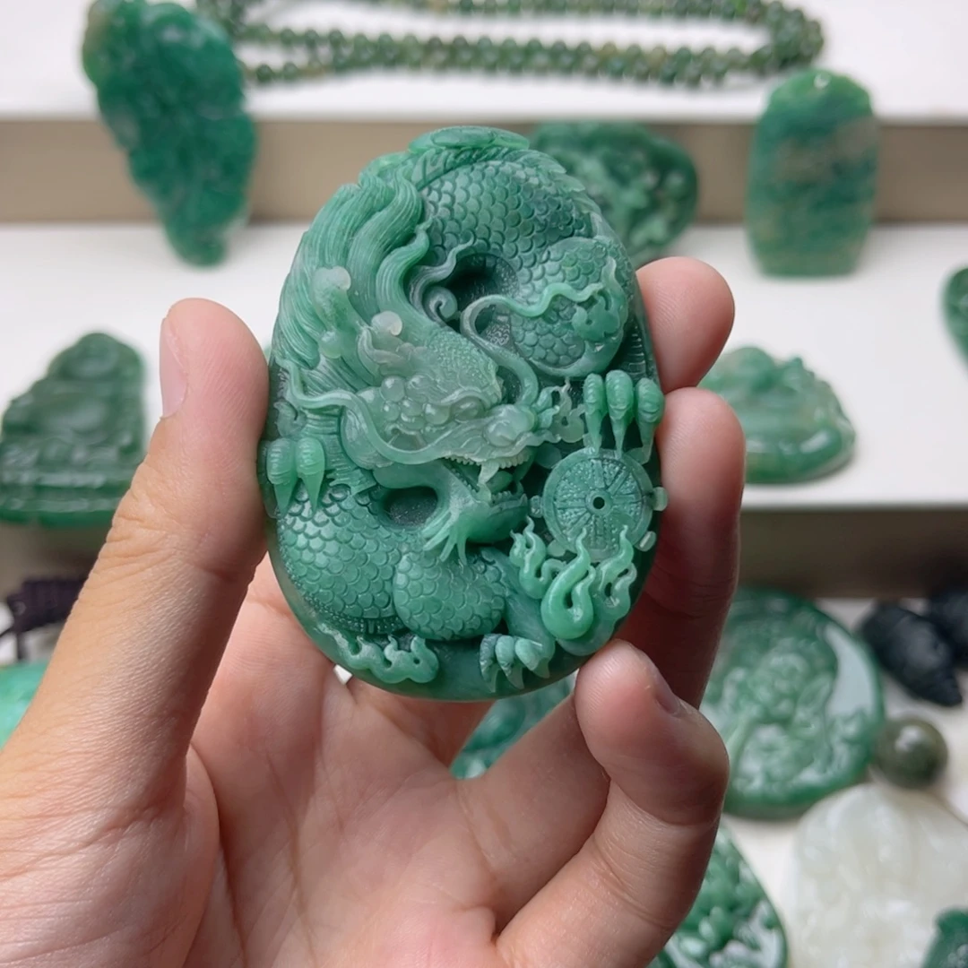 球***爸独山玉未镶嵌挂件