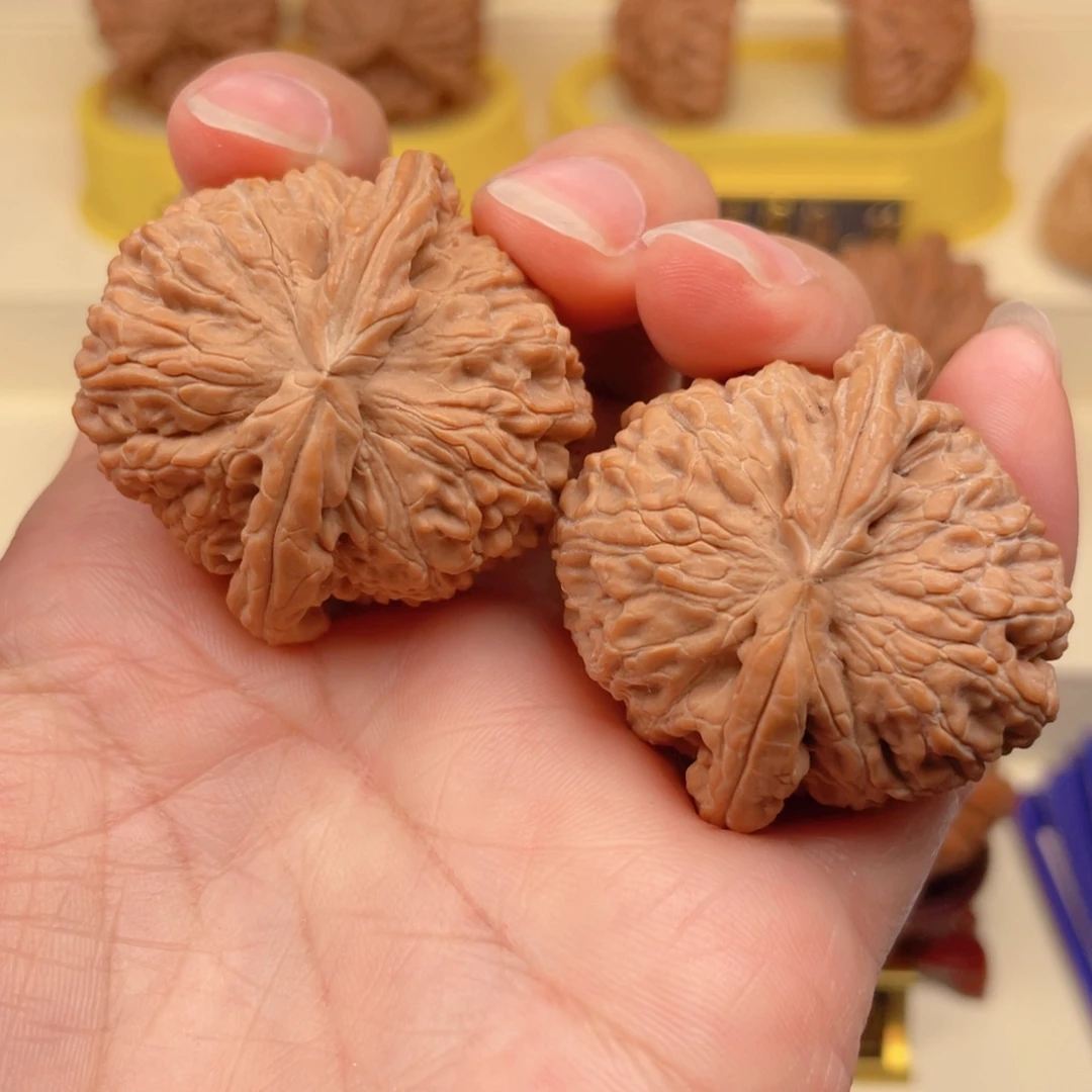 把件文玩核桃毕业精球白40