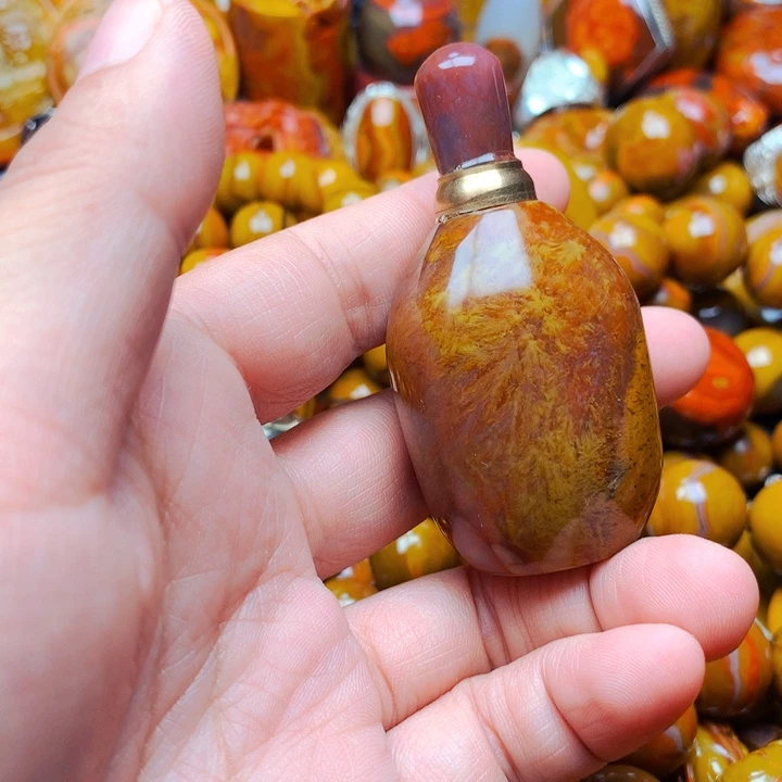 玛瑙/玉髓未镶嵌吊坠