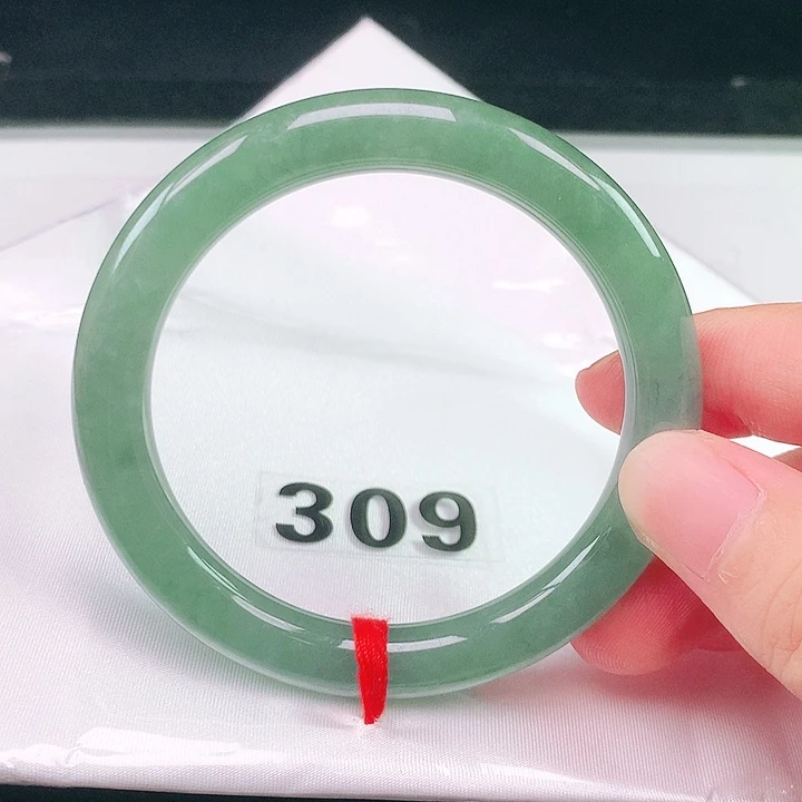 翡翠未镶嵌手镯翡翠手镯