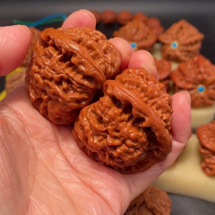 m***.工艺核桃制作45小时