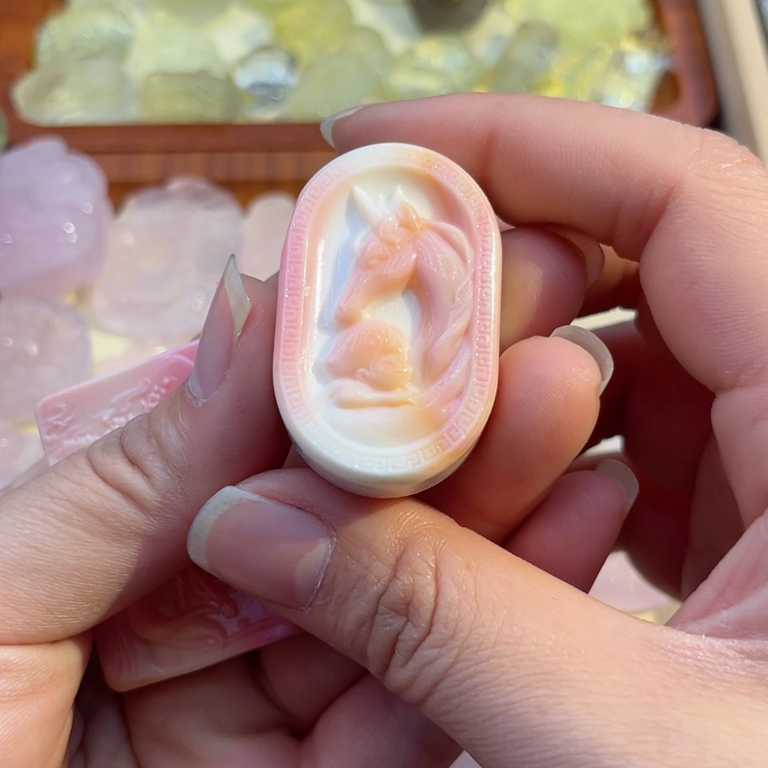 水晶颈饰未镶嵌?女王守护33