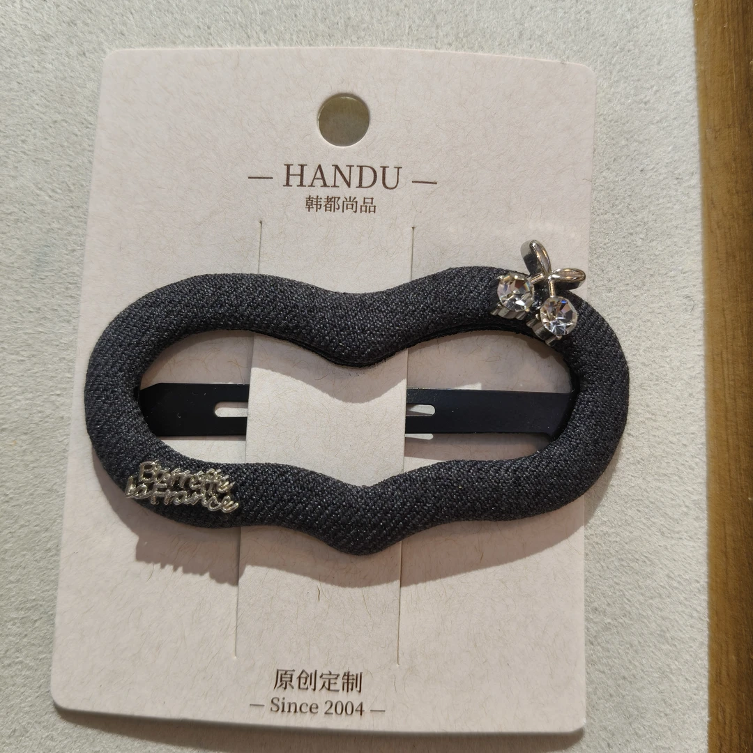 爱心樱桃亮钻深色牛仔布艺发夹