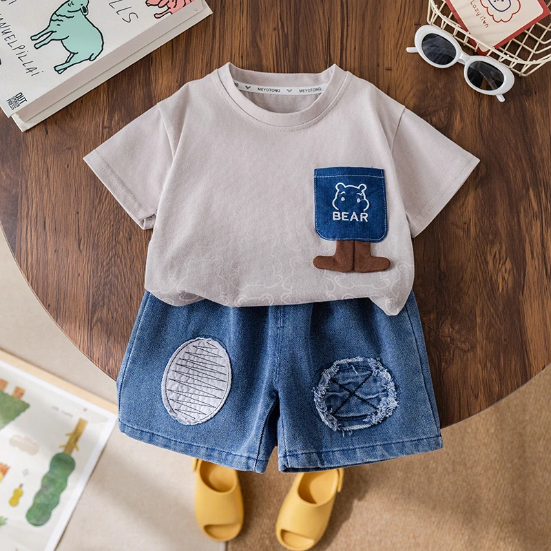 男童夏装套装2025新款宝宝短袖卡通两件套洋气儿童夏季衣服童装潮
