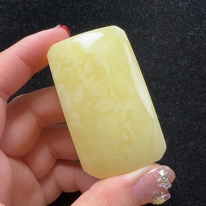 蜜蜡珠宝奇石未镶嵌