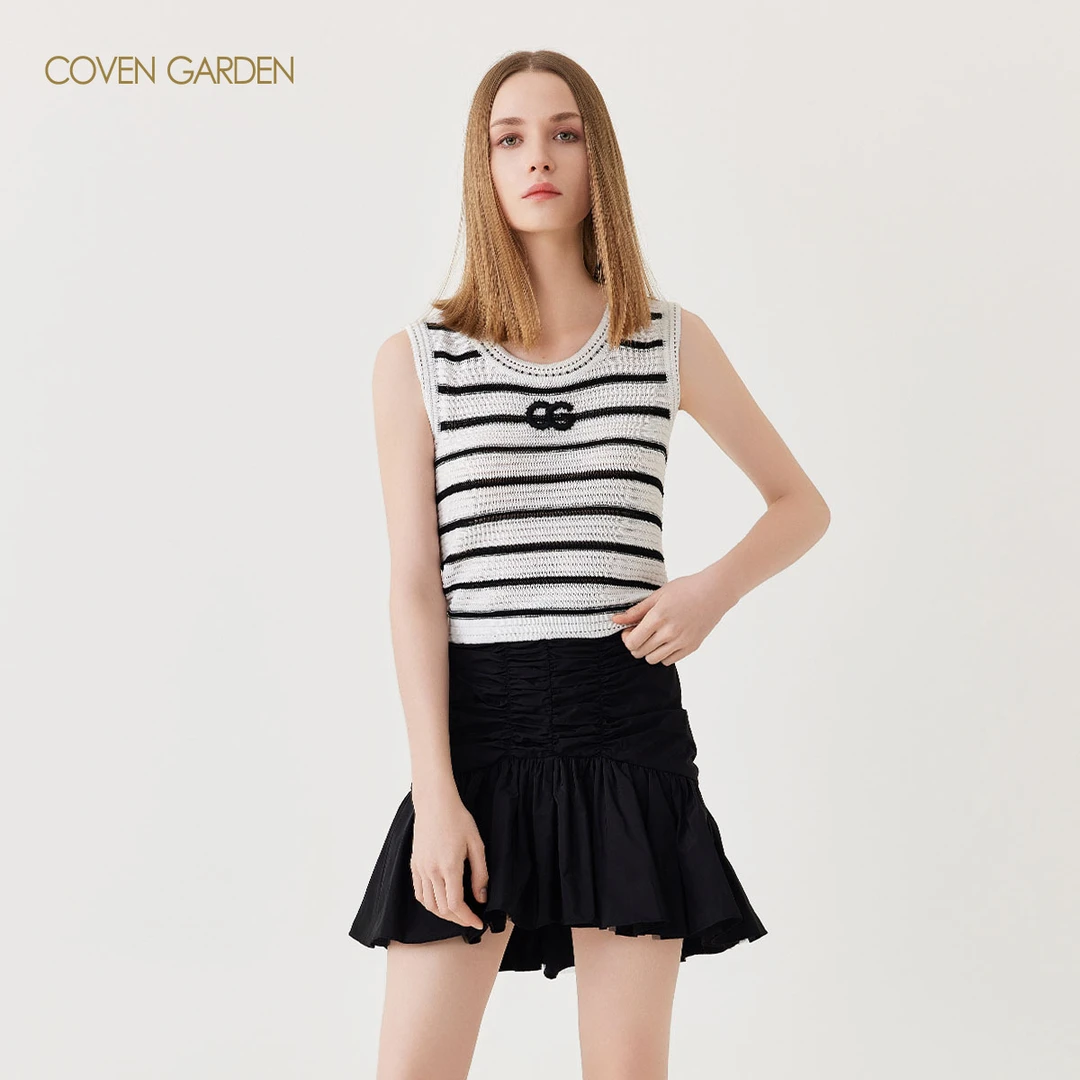哥文花园 黑白条纹针织背心上衣 CLC2032088 COVEN GARDEN