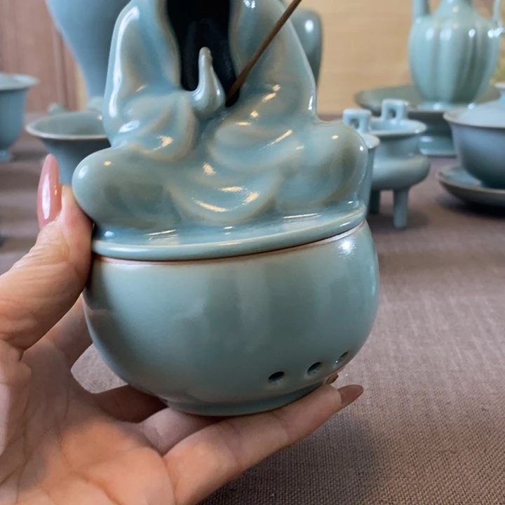 瓷片香炉一一一一一一一一一