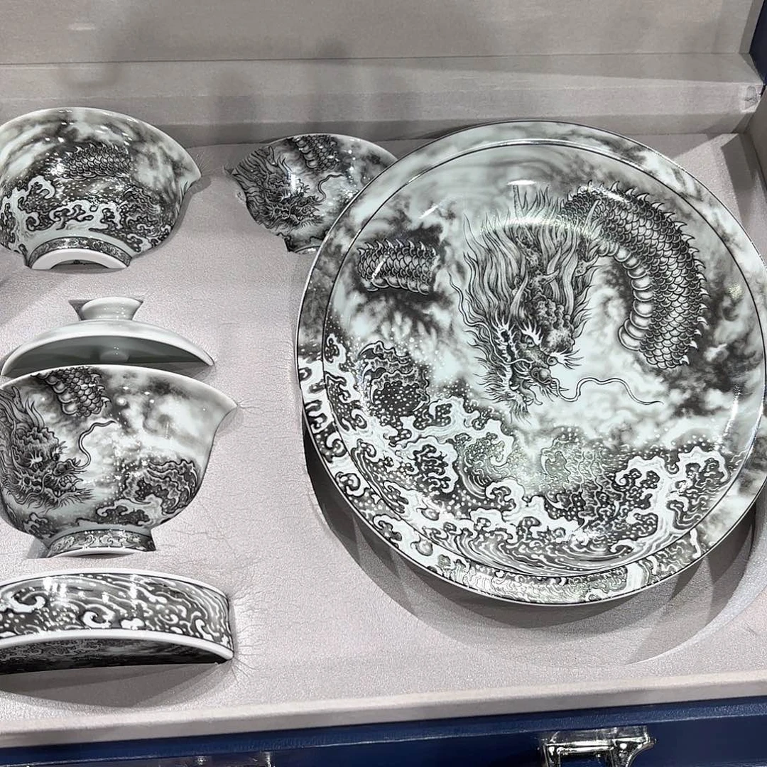 瓷片景德镇陶瓷学院等单位的专家