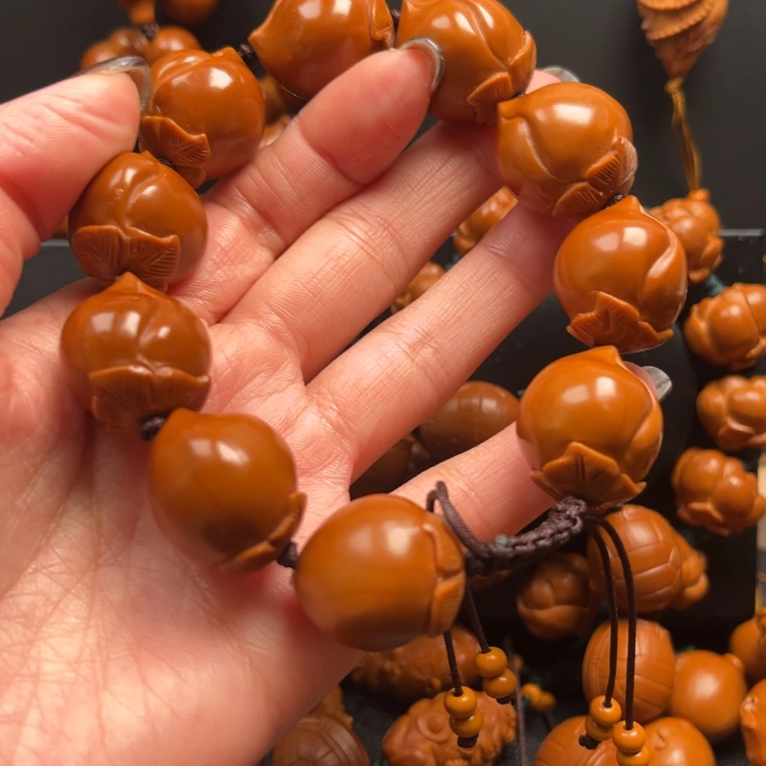 平***祥吊坠橄榄核寿桃20