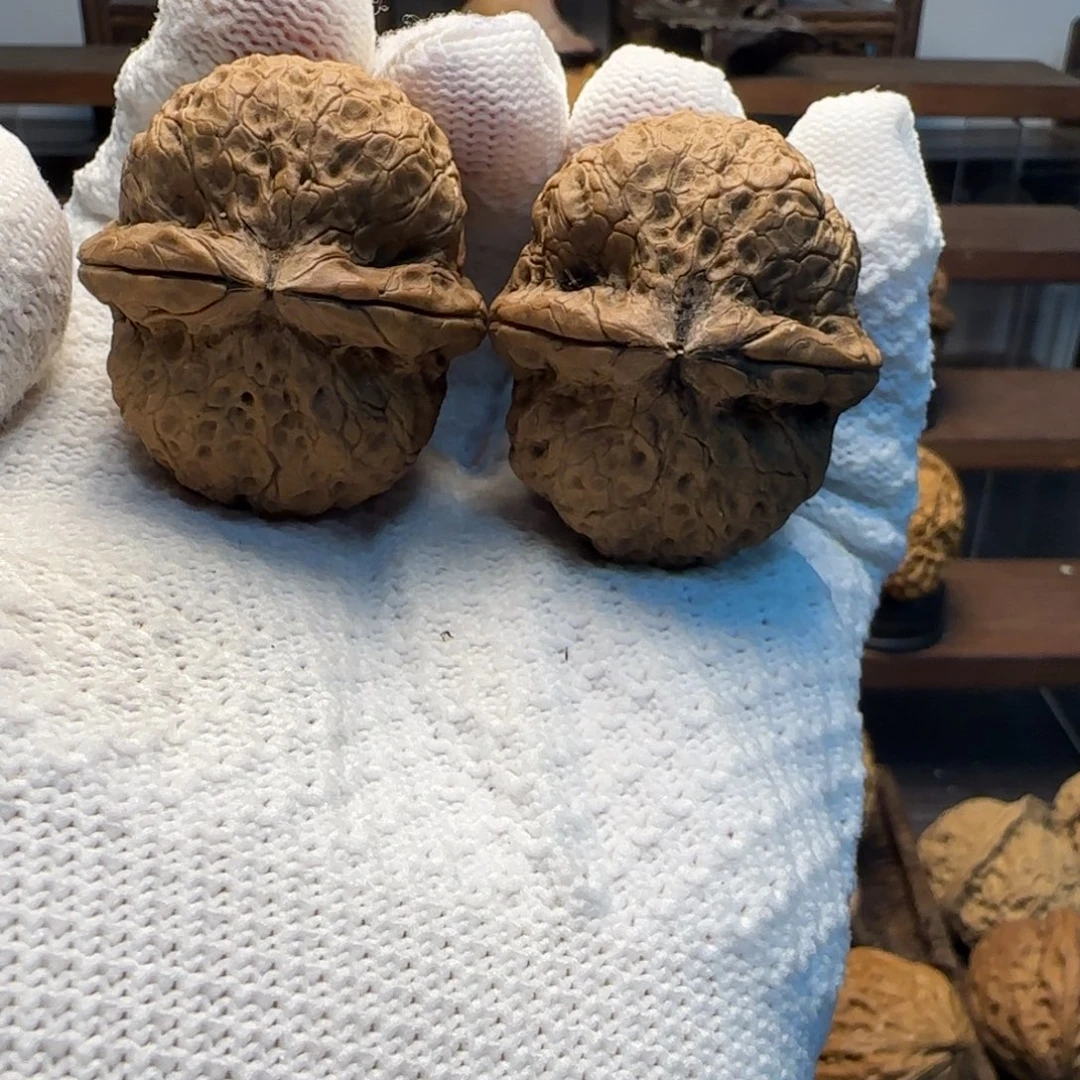 四***喜把件文玩核桃玉玲珑43头