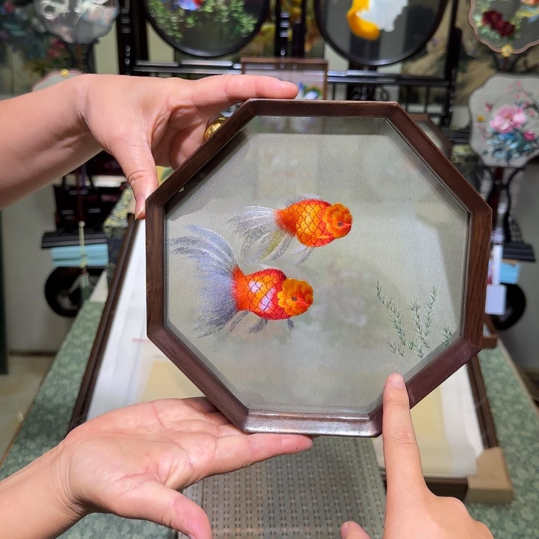 刺绣刺绣工艺精湛独特设计新颖异色