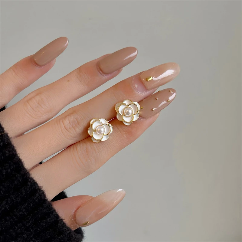 铜合金珐琅耳饰 A153耳钉韩版韩式日韩女精致温柔轻奢百搭耳饰气