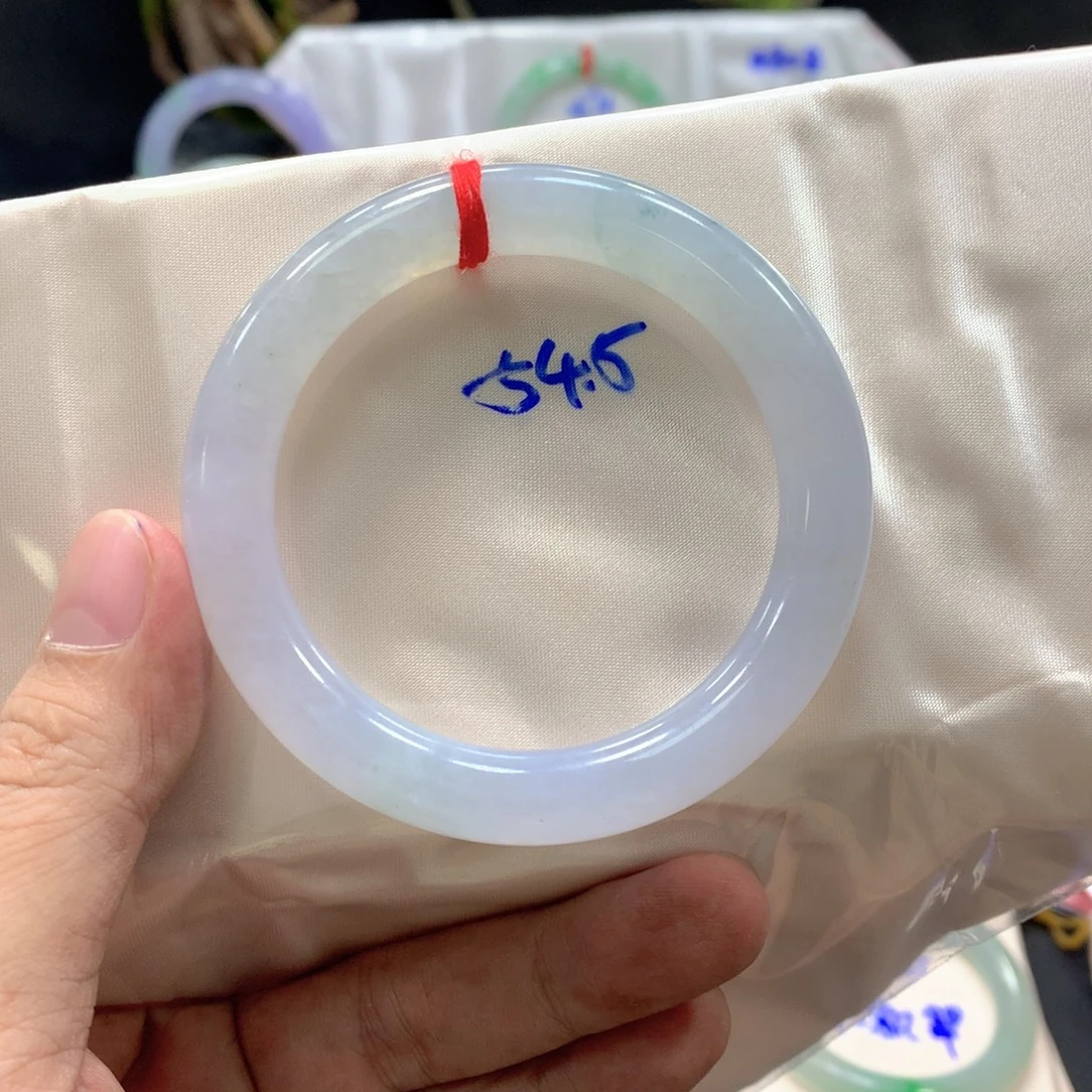 翡翠未镶嵌手镯翡翠