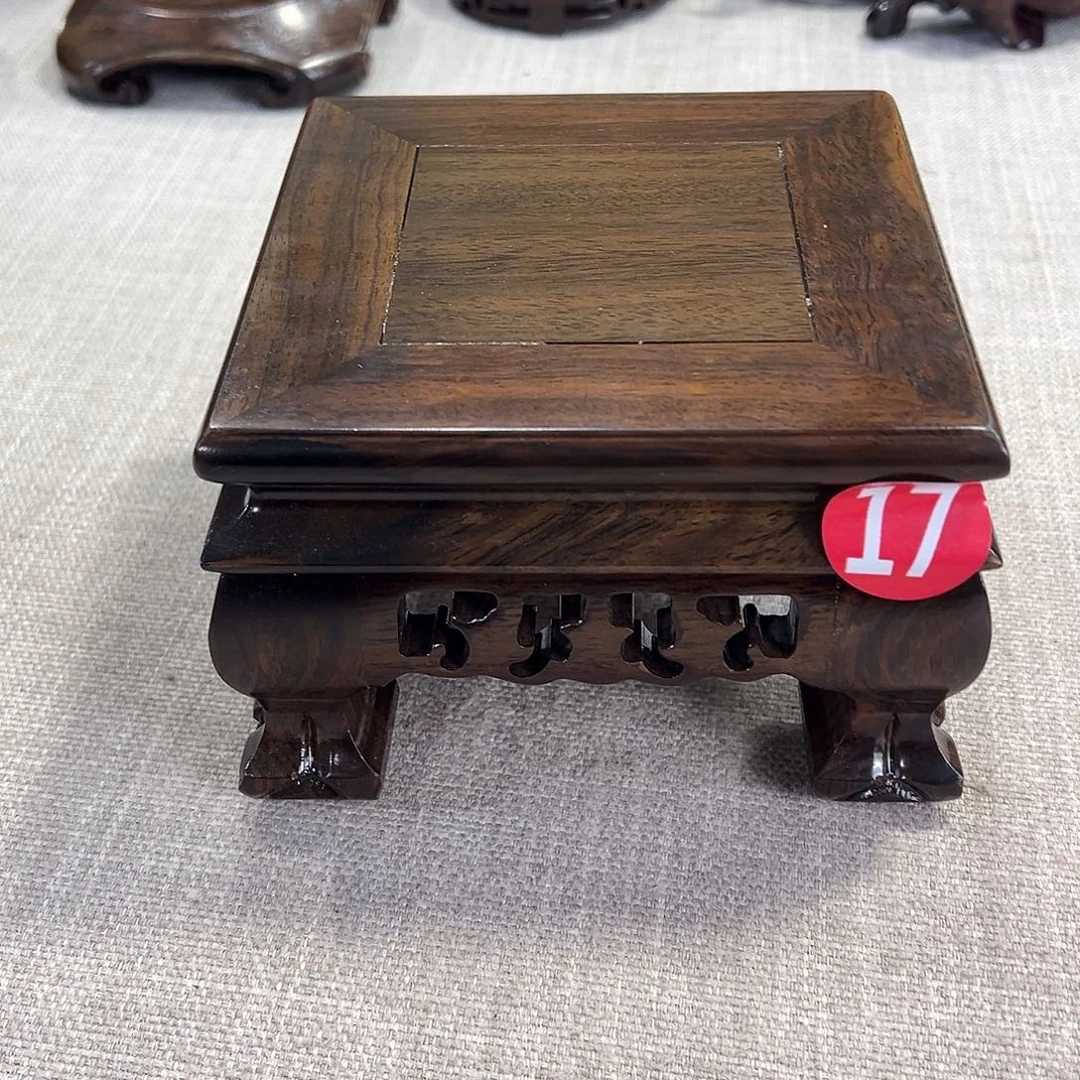 红木底座精雕工艺品