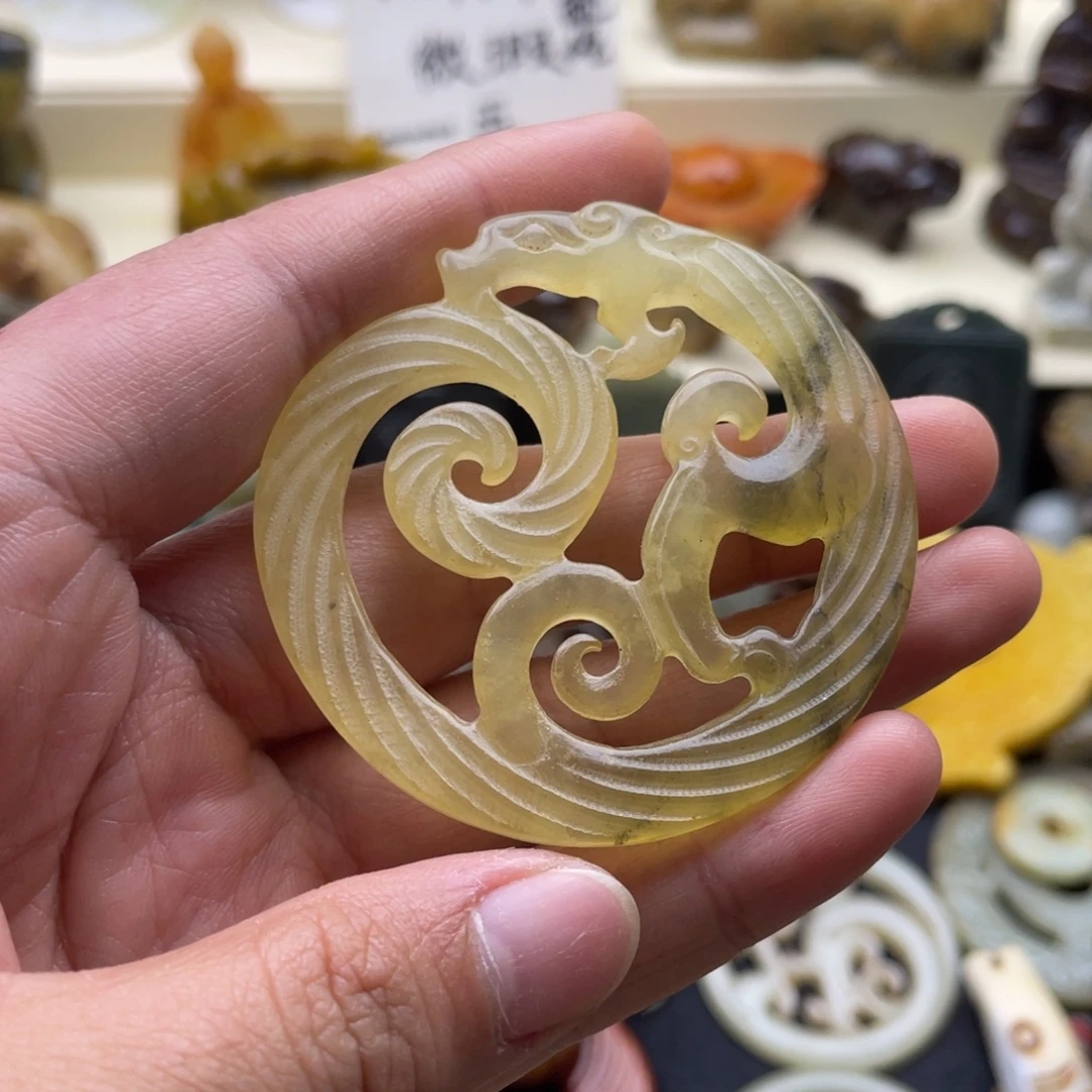 未镶嵌蛇纹石玉颈饰