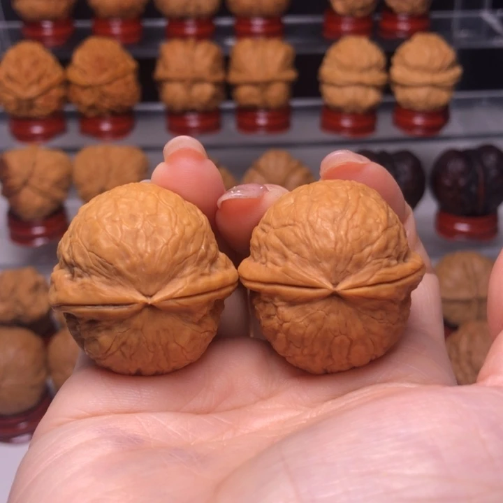 文玩核桃吊坠1龙蛋