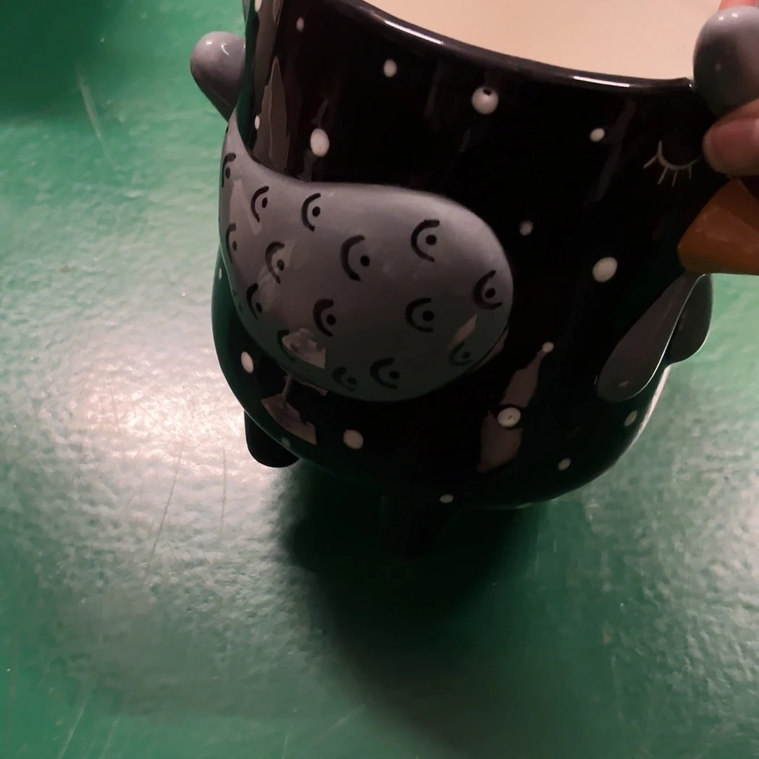 毛*雨陶瓷艺术设计中心
