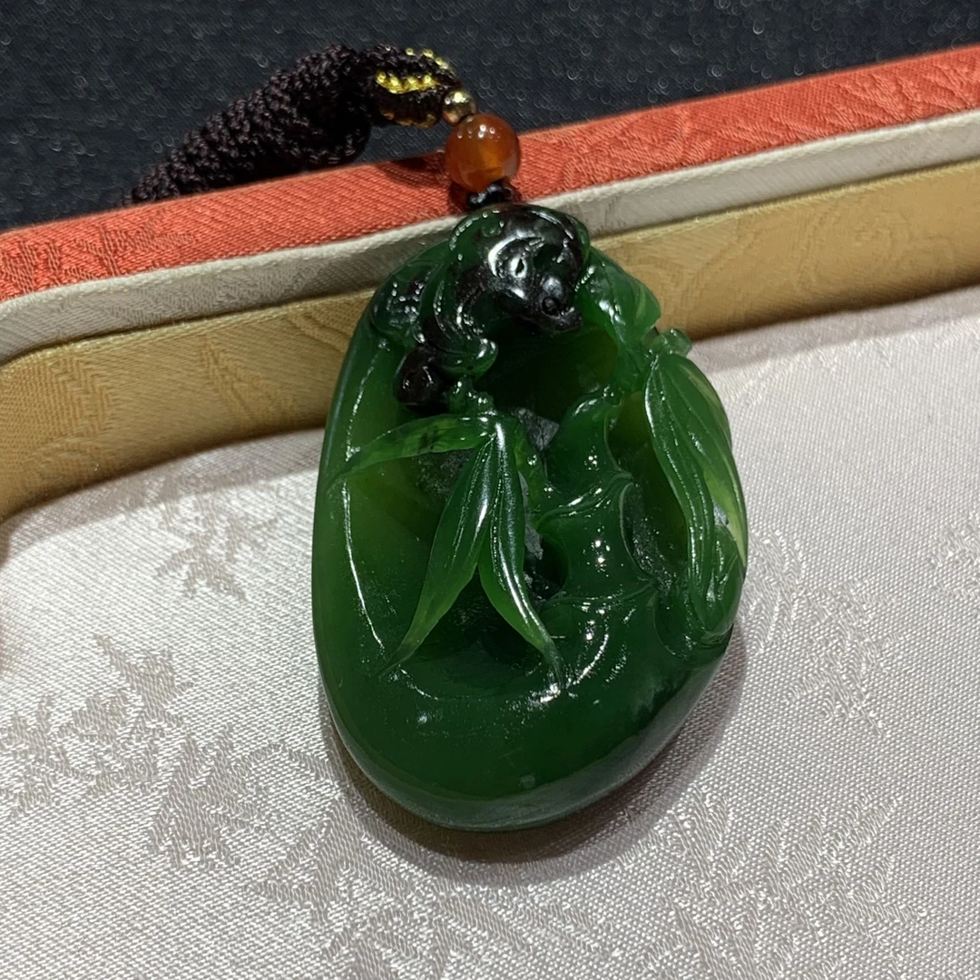 碧玉节节高升吊坠