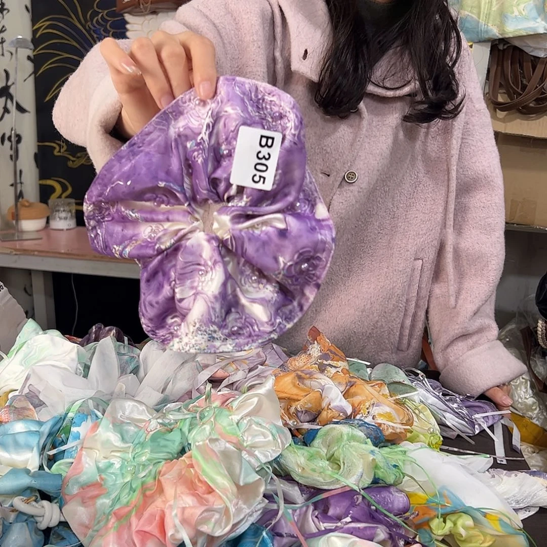 酸***宁305圆饼发圈不退不换