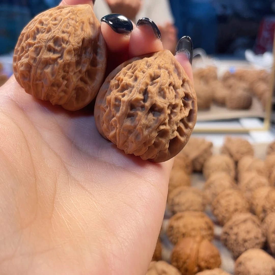 吊坠文玩核桃金牛