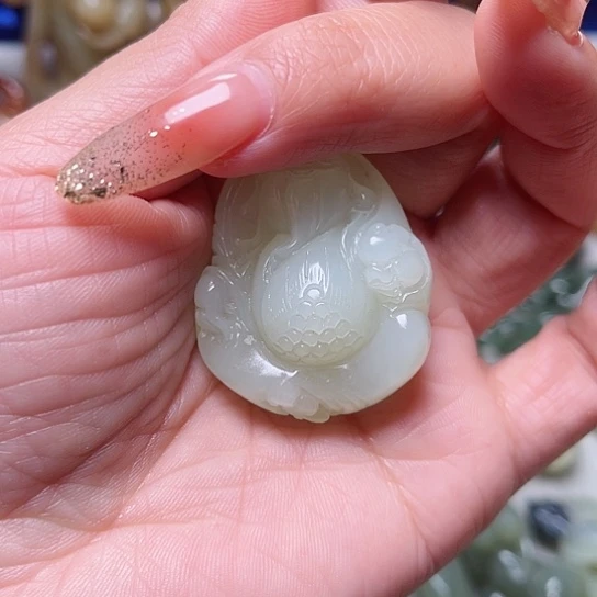【闪购商品】和田玉吊坠(不含链)未镶嵌用****舞