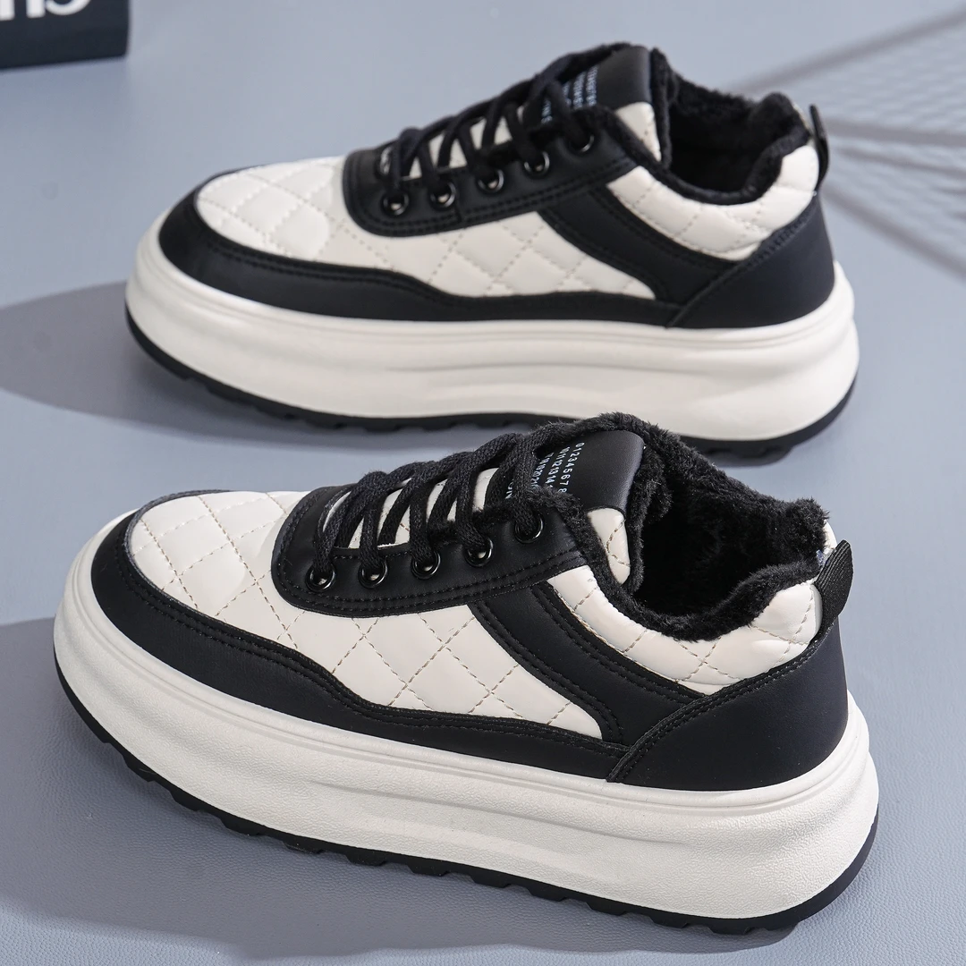 【正品】啄木鸟冬季加绒女鞋百搭厚底高帮保暖软底棉鞋女运动板鞋