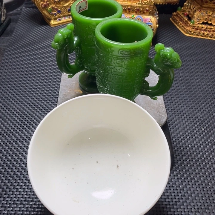 摆件开*者瓷器和陶瓷制