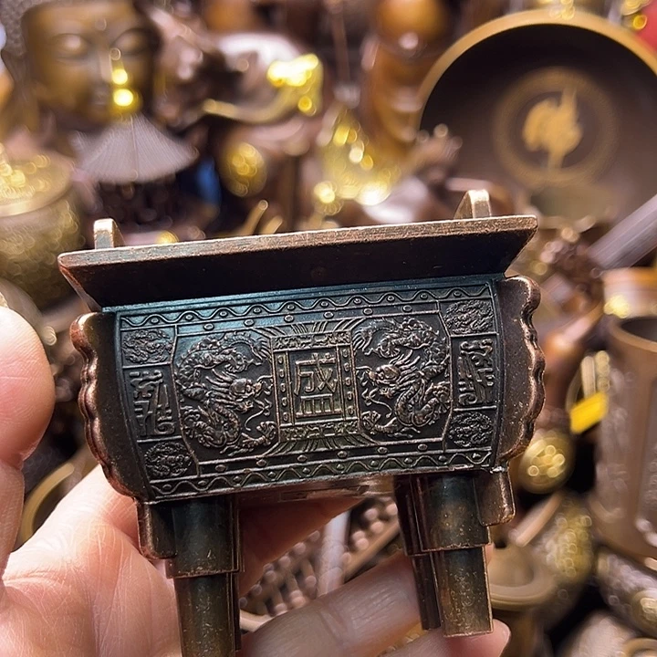 铜122356677899998877