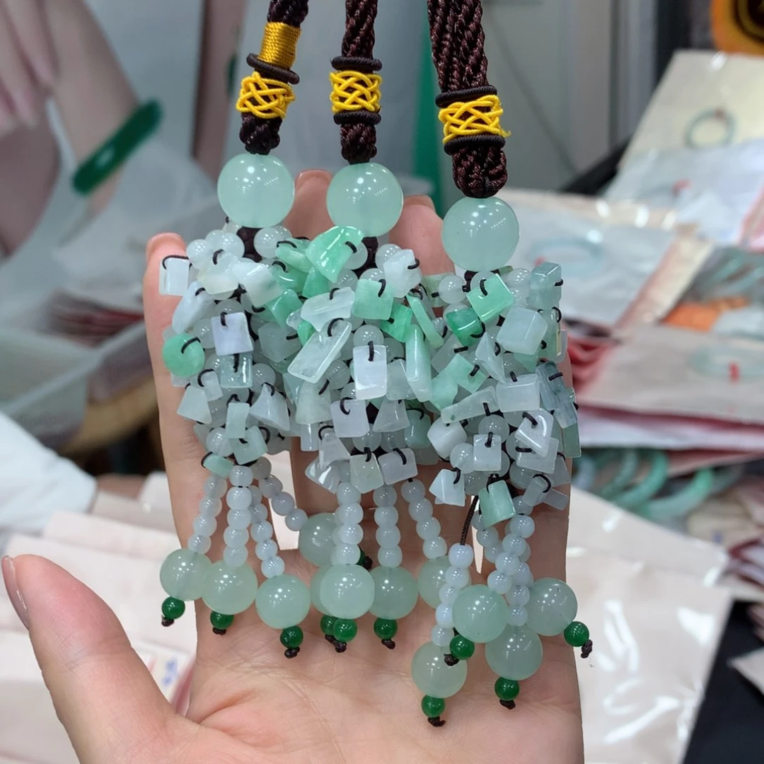 翡翠挂件未镶嵌多样性发1