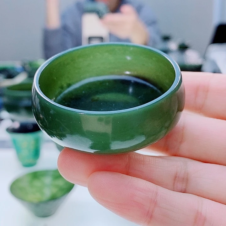 和田玉未镶嵌把件