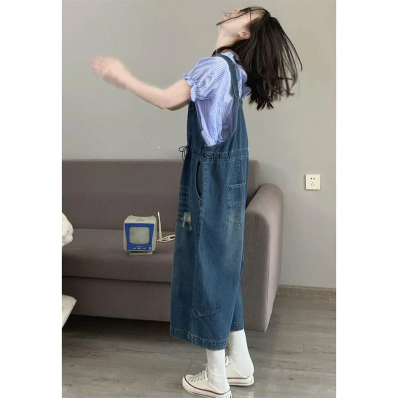 深蓝色破洞复古牛仔背带裤女夏季新款宽松慵懒垂坠感七分阔腿裤子