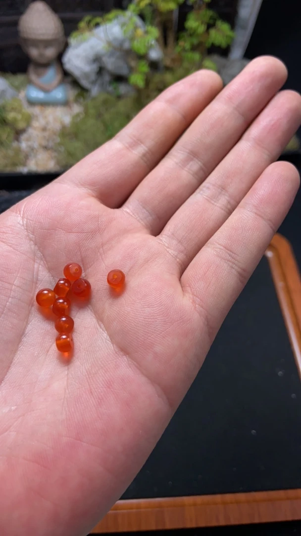 241225-21天然原矿南红冰红隔片5mm多样性发货发其一对