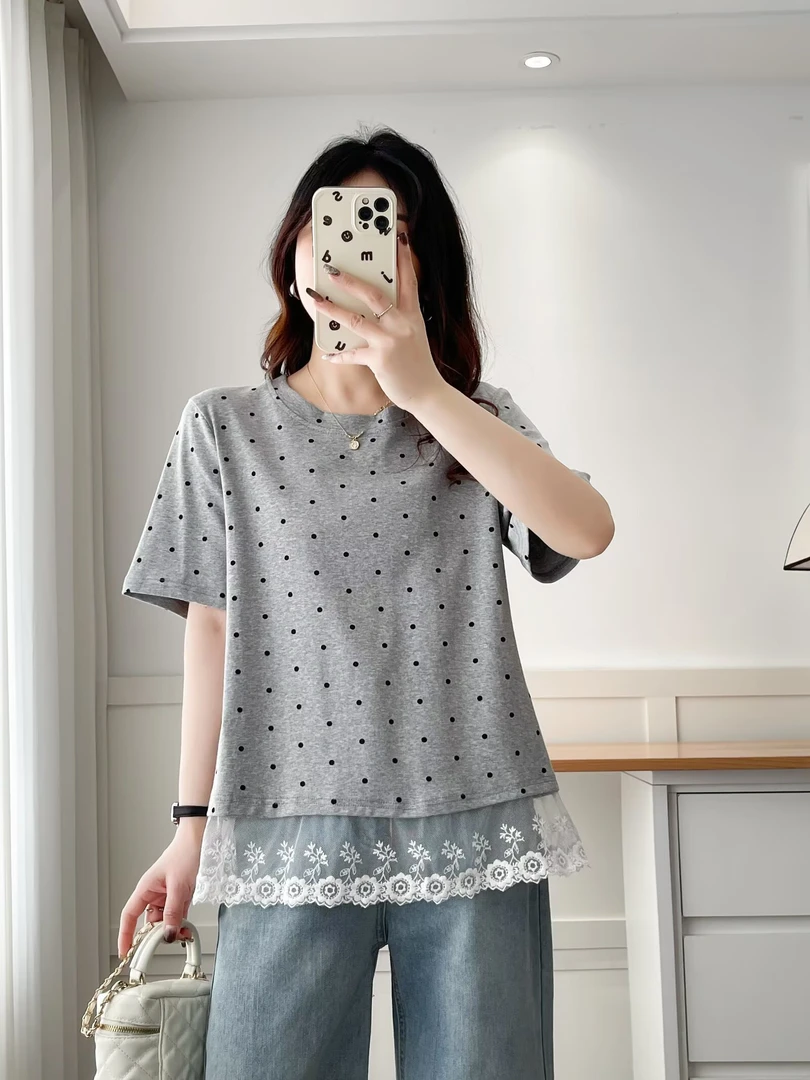 【小李微微胖】蕾丝波点T~韩系波点圆领下摆拼接蕾丝花边设计感短袖