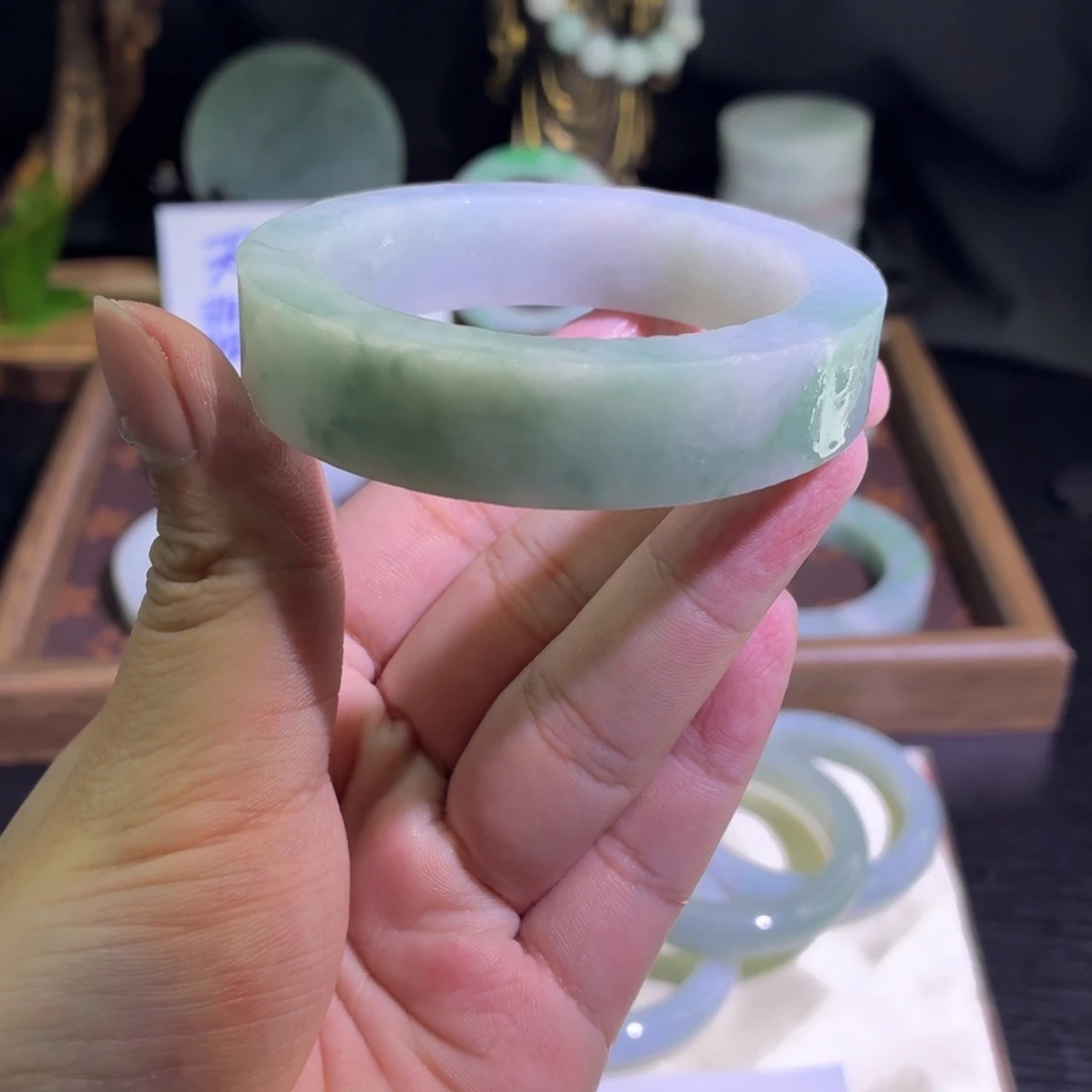 定制翡翠未镶嵌正圈