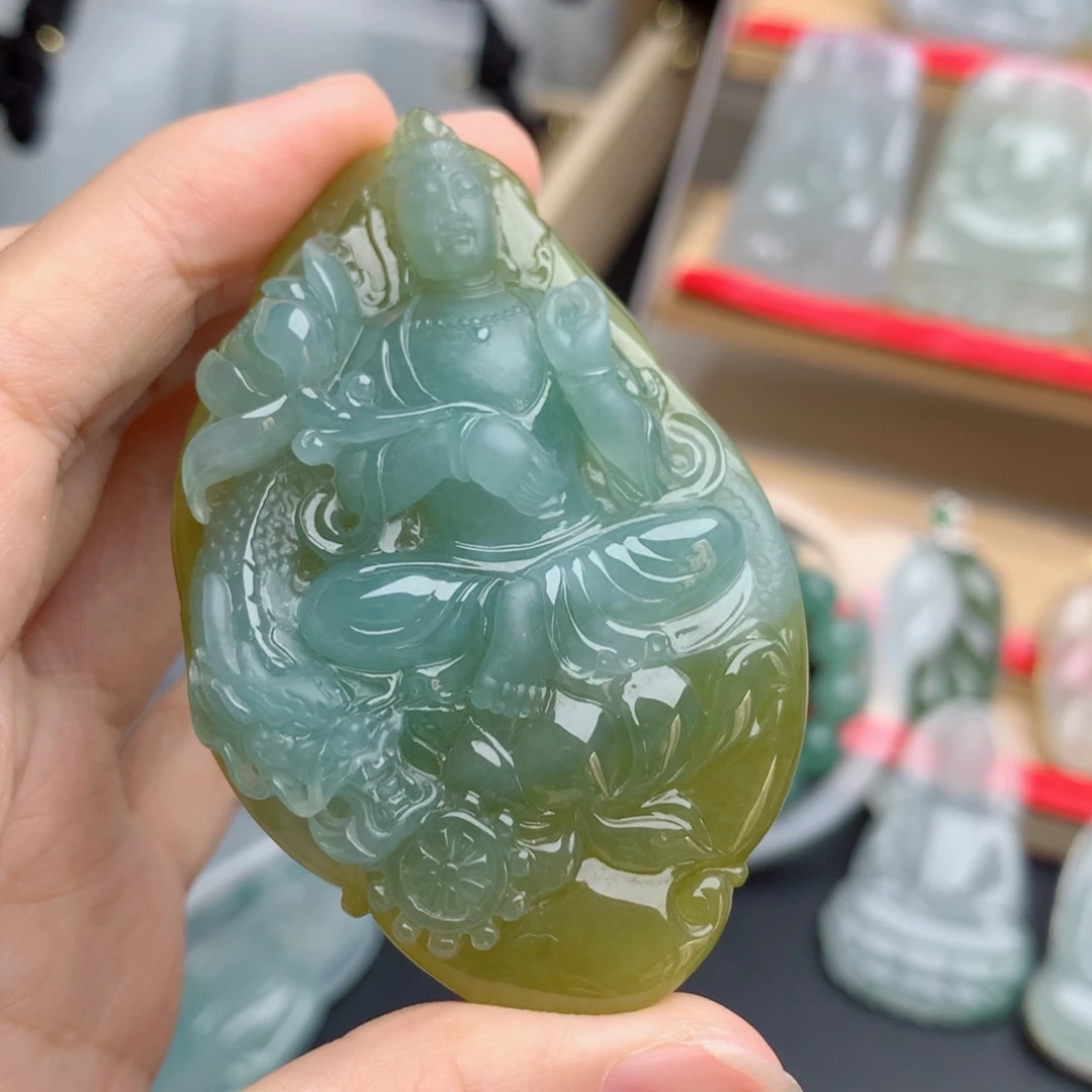 千***寻翡翠未镶嵌颈饰护主观音