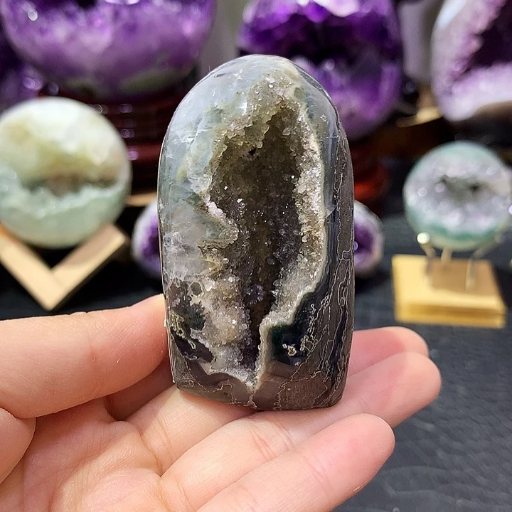 紫晶珠宝半成品未镶嵌