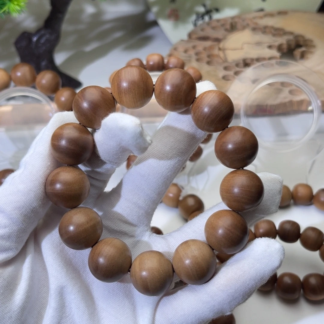 黄***人檀香木其他横纹黑肉1.7树心