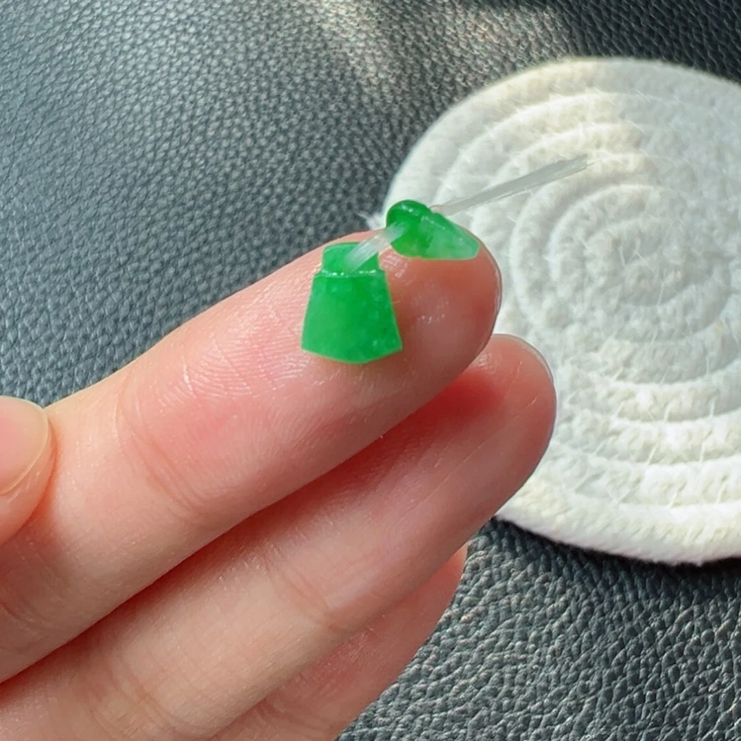 阿***财定制翡翠未镶嵌小锁
