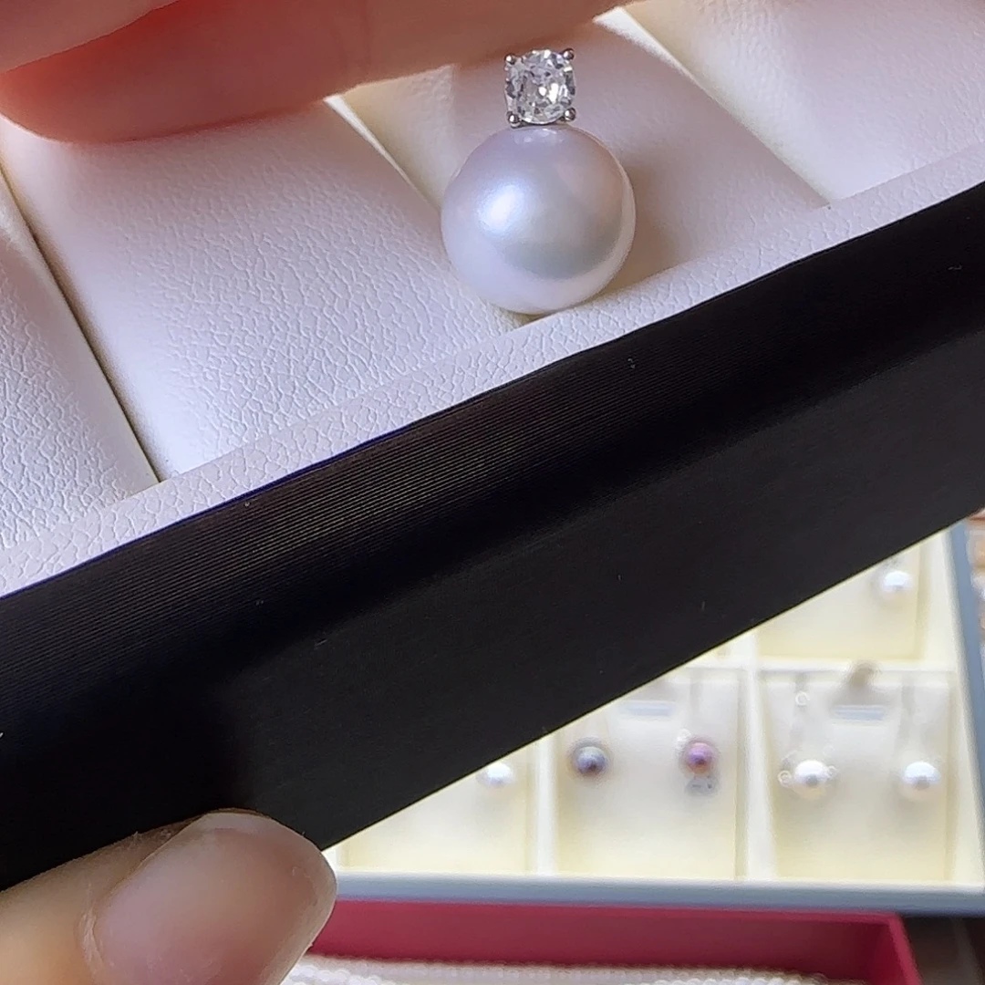 颈饰银S925镶嵌淡水珍珠10～11吊坠不带链