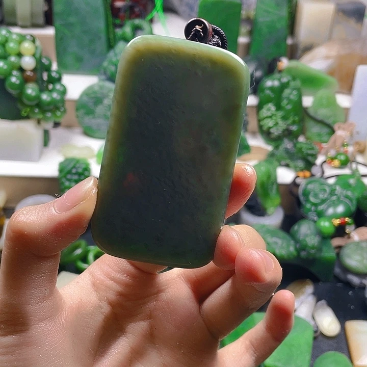 未镶嵌和田玉挂件