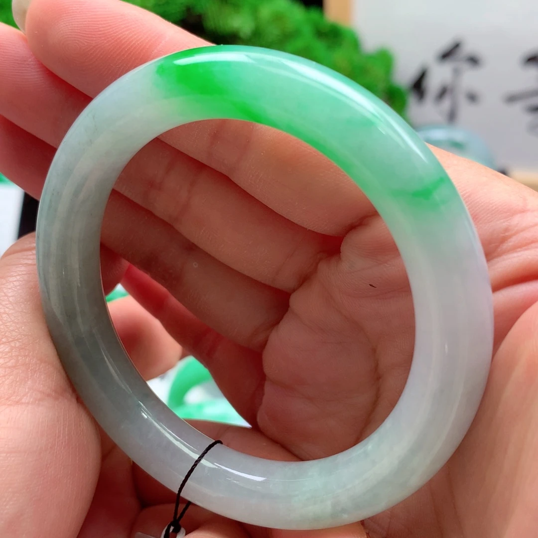 未镶嵌手镯翡翠缅甸55圈口