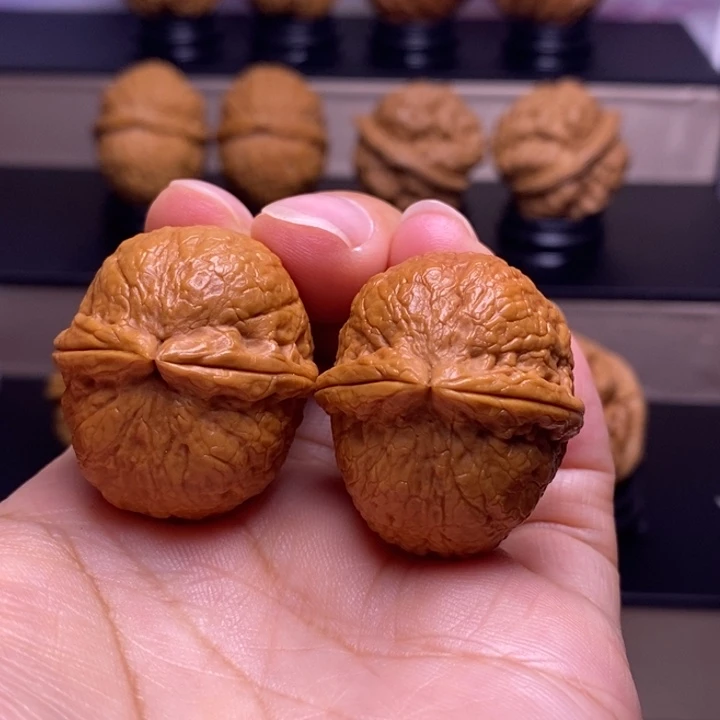 文玩核桃把件香炉元宝34