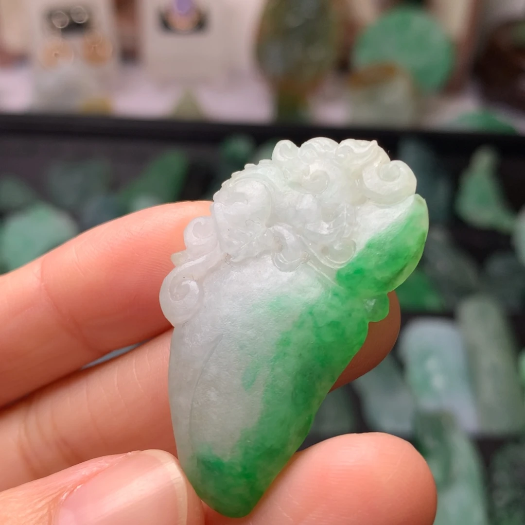 定制翡翠未镶嵌翡翠